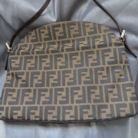❤️ Auth FENDI Double Flap Zucca Canvas & Leather Shoulder Bag Italy +DUSTBAG - Picture 7 of 15